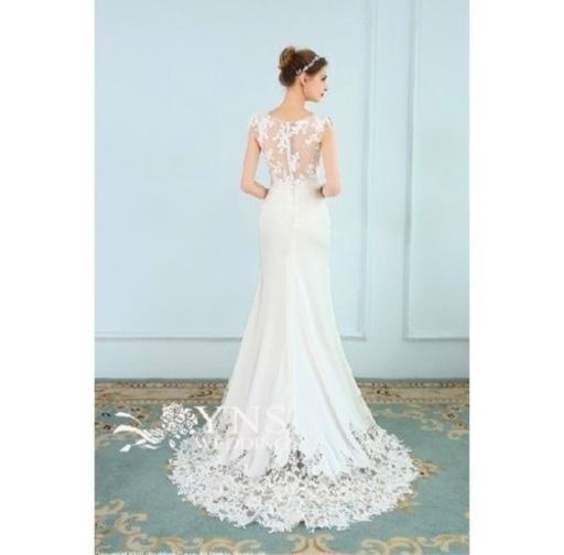 ウェディングドレス