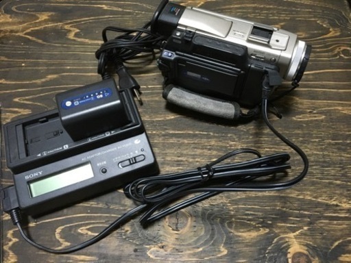ナイトショット規制前の型番です。ミニDVタイプ