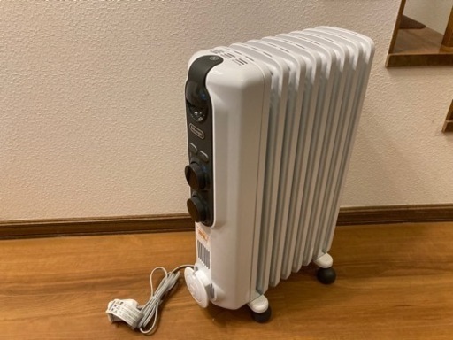 デロンギ オイルヒーター RHJ35M0812-DG 美品