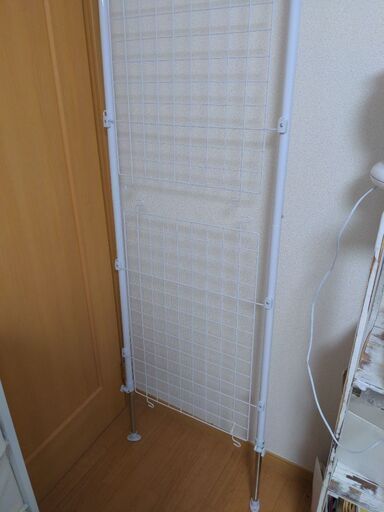 突っ張り　ワイヤー　ワイヤーラック
