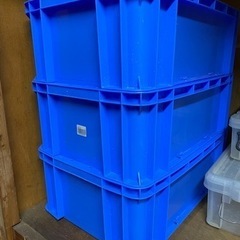 カインズ 収納ケース10個　サンボックス#36-2A3個　トラスコ中山折り畳みコンテナの画像