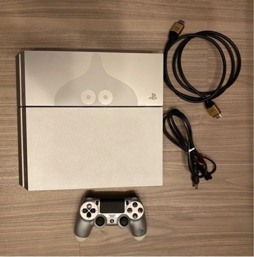 PS4 メタルスライムエディション(HDMIケーブルつき)