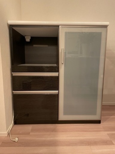 ニトリ　食器棚