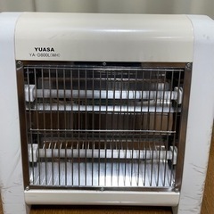 電気ストーブ  YUASA YA-D800L(WH)