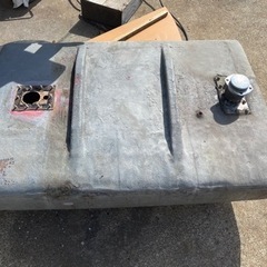 プレジャーボート　船　燃料タンク　FRP