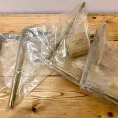 【新品】カインズ　L型棚受け　中サイズ　4本セット