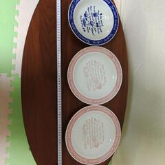 皿　3枚