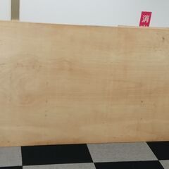 新品のコンパネ・合板　2枚と約一枚分の切れ端　ＤＩＹなどに