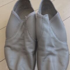 CAPEZIO　チア　ダンスシューズ　ベージュ