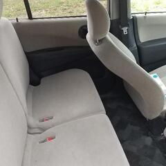 ドアに少しキズあります。近いところなら現物を持ってきます。見て確認して下さいの画像