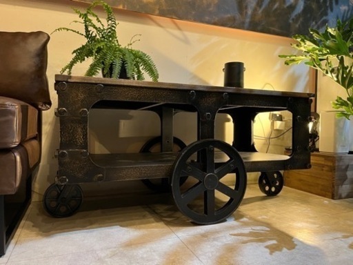 インダストリアル カフェテーブル 男前