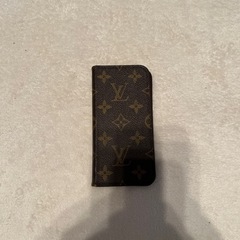 【正規品】ルイヴィトンiPhoneカバー値下げしました