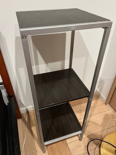 棚　ナイトテーブルなど