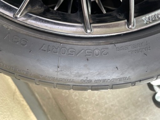 タイヤホイールセット　7J+50 5H-114.3 205/50R17 