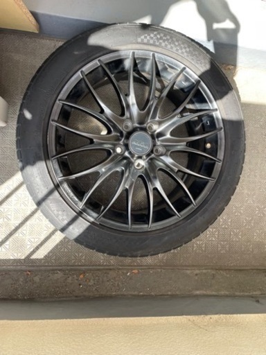 タイヤホイールセット　7J+50 5H-114.3 205/50R17