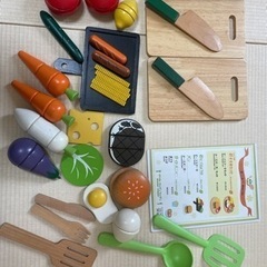 おままごとミニキッチン　食材付きの画像