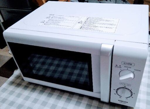 電子レンジ　YAMAZEN YRB-207(W)
