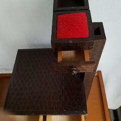 鎌倉彫り裁縫箱アンティークの画像