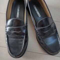 ローファー売ります。