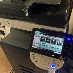 コピー機　KONICA  bizhub C220 複合機・業務用...