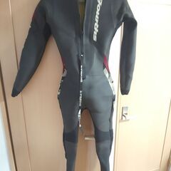 【中古】男性用セミドライウェットスーツの画像