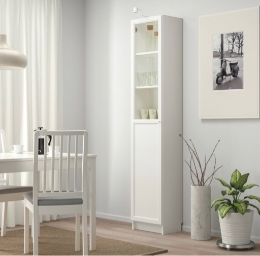 IKEA 人気の白　キャビネット