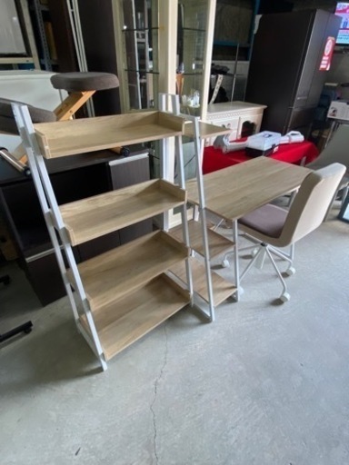 激安!! 嬉しい家具3点セット!! システムデスク 4段ラック キャスター付きチェア タマリビング＆ガルト