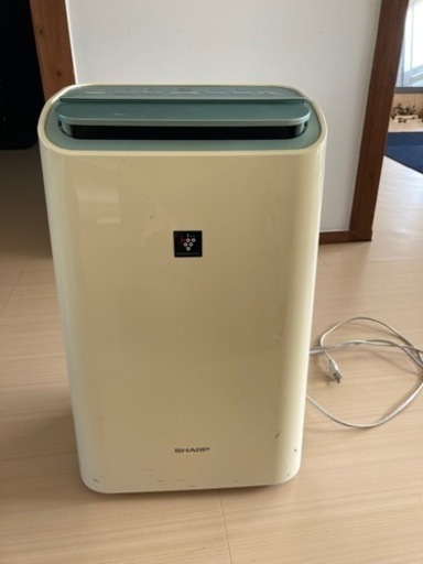 空気清浄除湿機シャープ2015年製