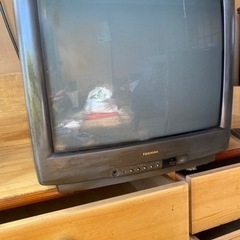 【タダでの引取り希望】東芝ブラウン管TV