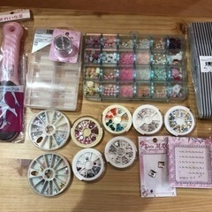 取引中　最終値下げ！ネイル用品　ラインストーンなど取引可能