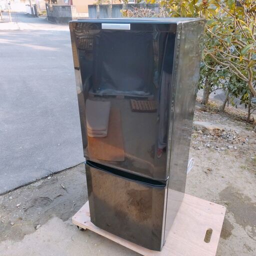 中古 三菱 MITSUBISHI 2ドア冷凍冷蔵庫 MR-P15X-B サファイヤブラック 2013年製 146L