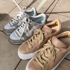レディース　スニーカー　2点　22.5cmの画像