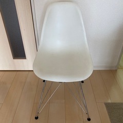椅子　チェア　白