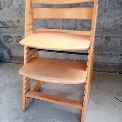 木製ベビーチェア