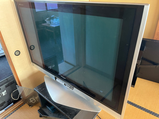 65インチくらいのテレビ　商談中