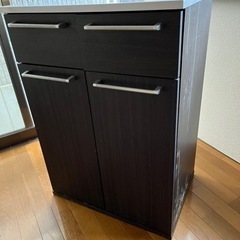 食器棚　靴入れ