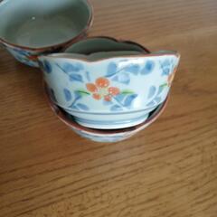 花柄小鉢５枚セットの画像