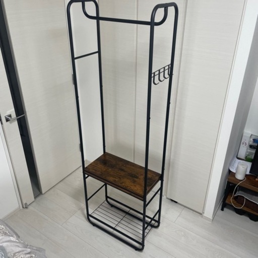 【ほぼ新品】組み立て済ハンガーラック
