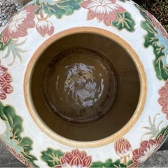 【中古】大きな壺の画像