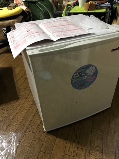 値下しました❗️　小型冷蔵庫　自分専用に