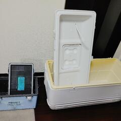 取引中　[ジャンク品]　iglooクーラーボックスの画像