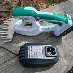  充電式 芝生バリカン 高儀 GREEN ART 10.8V