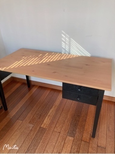 IKEAアルケルストルプ パソコンデスク