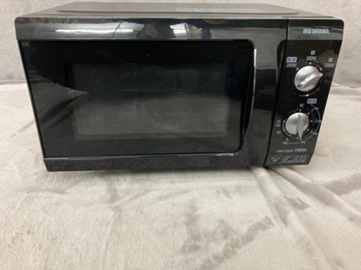 アイリスオーヤマ　電子レンジ　フラットテーブル　18L EMO-F518-6-B 700W 2019年製