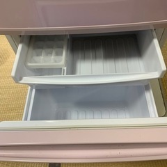 シャープ冷凍冷蔵庫の画像