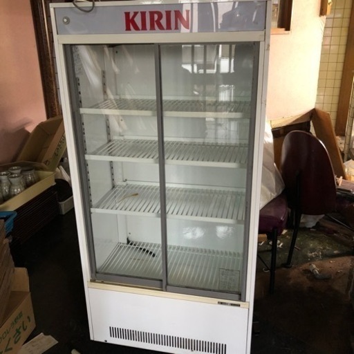 業務用サンデン冷藏ショーケース2個（決まりました）