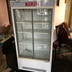 業務用サンデン冷藏ショーケース2個（決まりました）