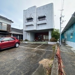 一棟ビル⚒リノベ途中なんで🙏🏼地域最安貸ビル