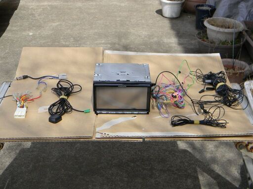 三菱電機　フルセグカーナビ　NR-MZ077