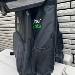 ウーバーイーツ　純正バック　30回使用　美品　の画像